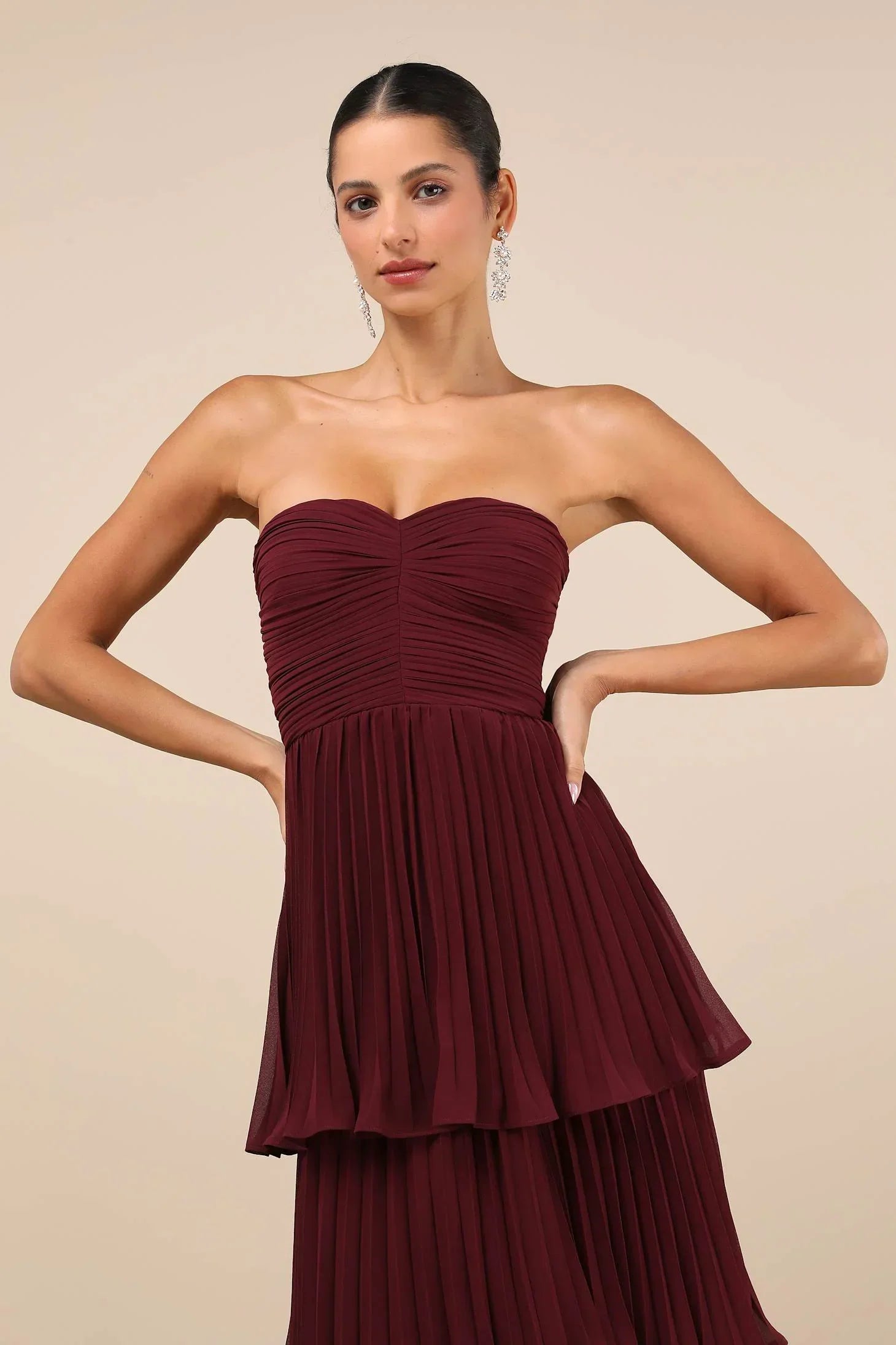 Vestido Longo Plissado Rubi