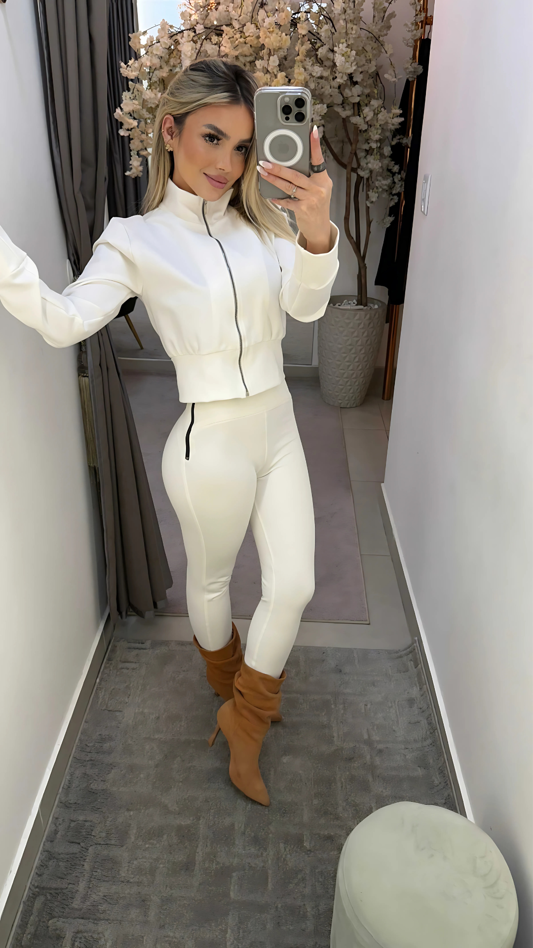 Conjunto Ami Roma